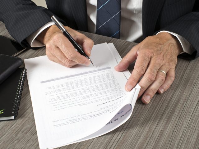 Signature contrat
